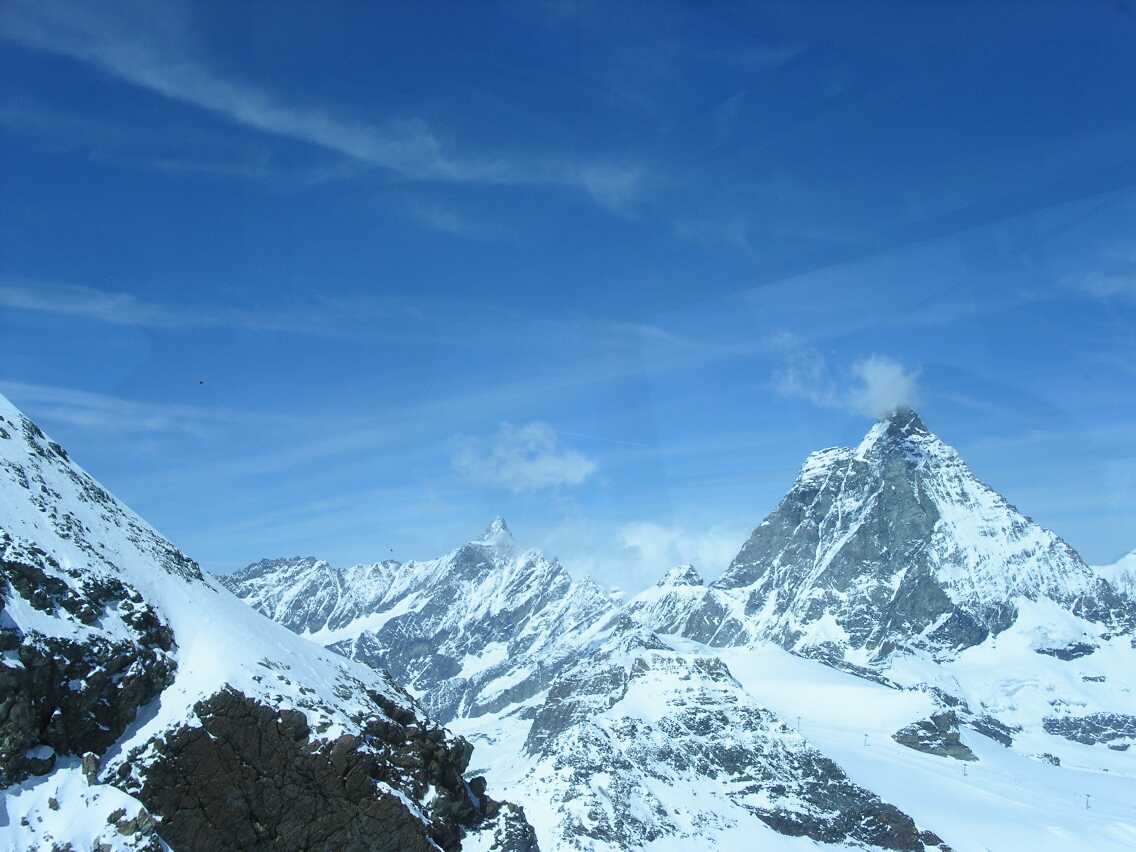 matterhorn-wolkenlos.jpg